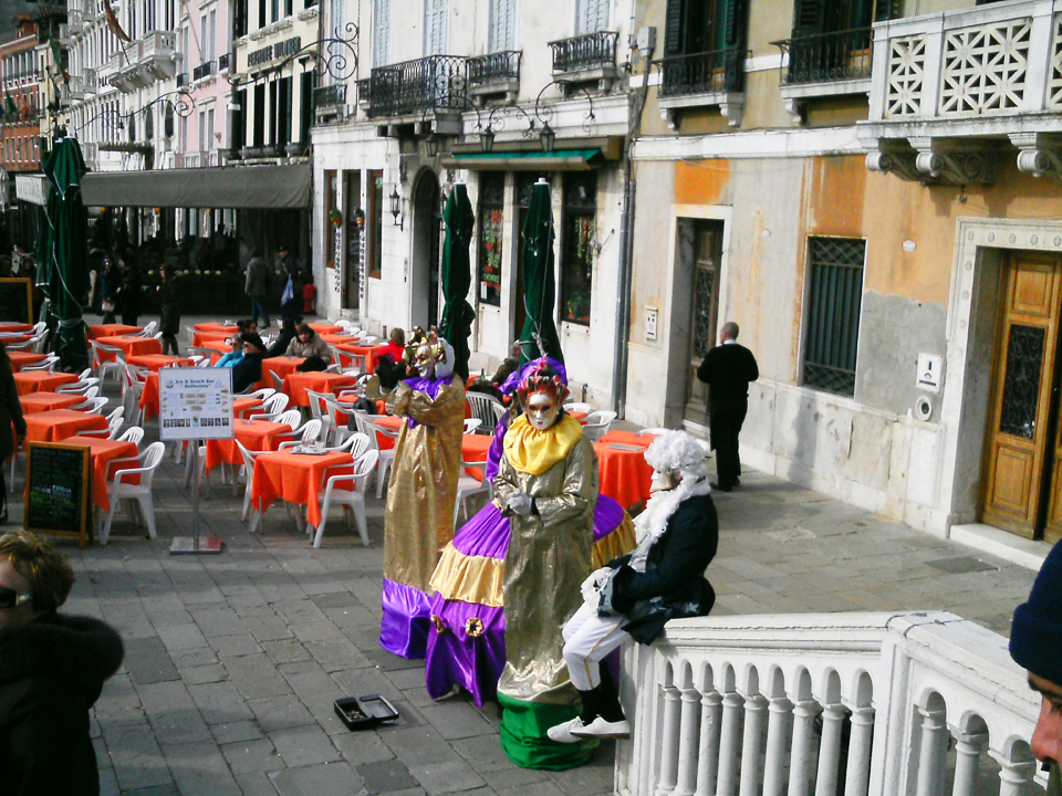 Artisti na Karnevalu u Veneciji